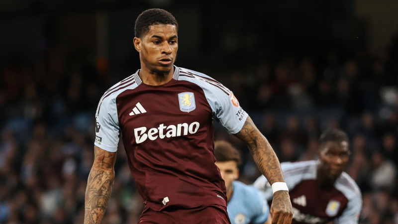 No MU izīrētais ''Aston Villa'' uzbrucējs Rešfords traumas dēļ šajā sezonā vairs nespēlēs