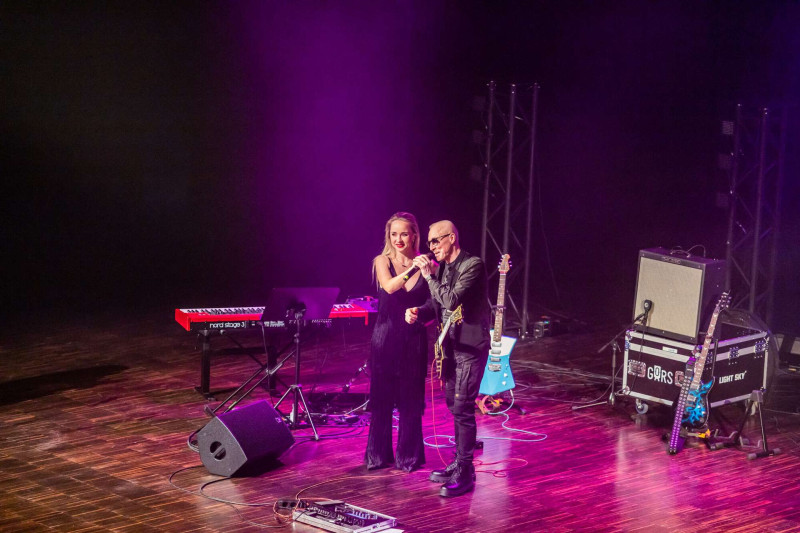 Skrundas rokfestivālā “Roks par brīvību” piedalīsies  Harijs Zariņš, Aija Andrejeva, Ivo Fomins un “bet bet”
