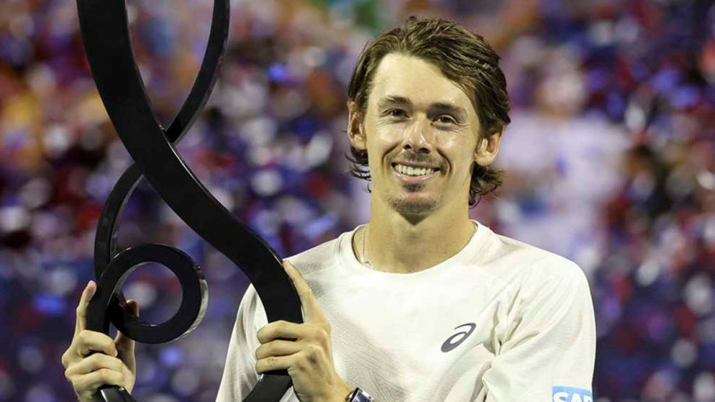 De Minors atspēlē mačbumbas Vašingtonā un nopelna karjeras desmito titulu