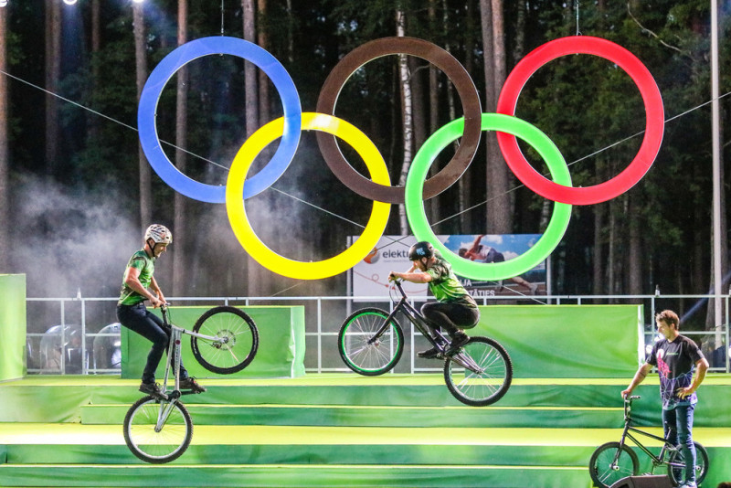 Latvijas Jaunatnes olimpiādi pārceļ vēl uz gadu
