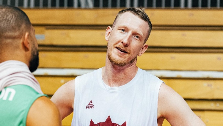 Šmits: "Mums jābūt agresīvākiem, jo esam fiziska komanda"