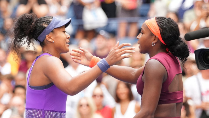 Gofa atzīst Osakas pārākumu, Švjonteka un Muhova tiek "US Open" 1/4 finālā