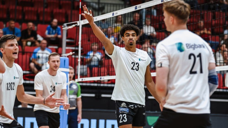 Tartu volejbolisti otro gadu pēc kārtas triumfē Superkausā