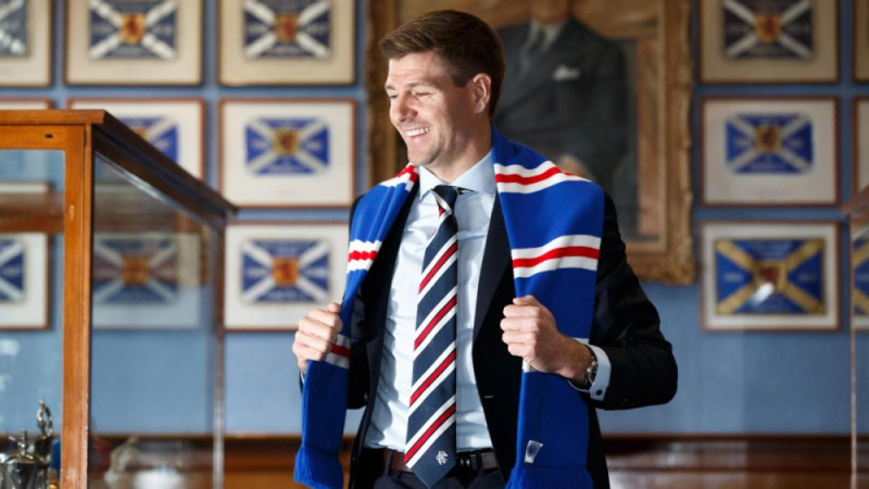 Džerarda variants nobrūk, skotu "Rangers" jāmeklē citas opcijas