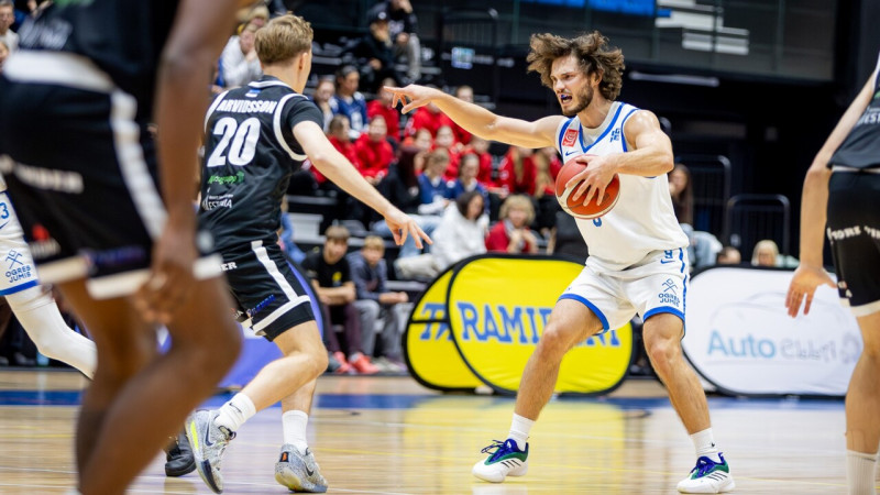 Ogrēnieši sasparojas aizsardzībā un izvairās no nepatīkamiem pārsteigumiem