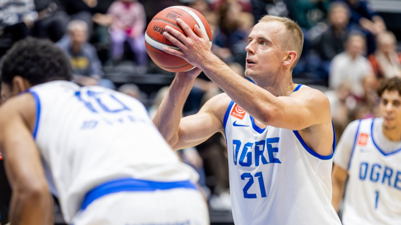 Trīs uzvaras pēc kārtas guvusī "Ogre" uzņems ventspilniekus - tiešraide TV4