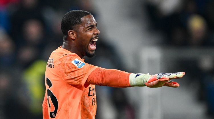 Meņāns atvaira Divalas pendeli un nosargā Milānas uzvaru, "Inter" laimīgi trīs punkti Veronā