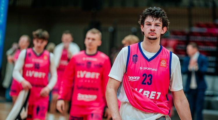 Fidleram 32 punkti, bet "Zeļļi" nespēj trāpīt no tālienes un kapitulē Horvātijā