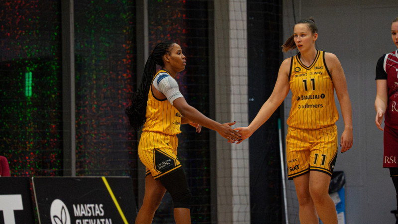 Stiprā un Šauļi laiž darbā elkoņus, izgrūsta RSU zem groziem