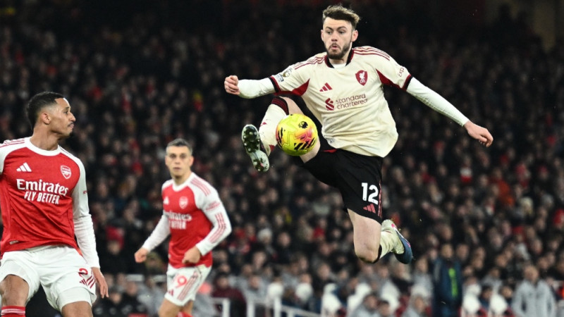 Čempiones grūtā sezona ar vēl vienu triecienu: "Liverpool" paliek bez aizsarga