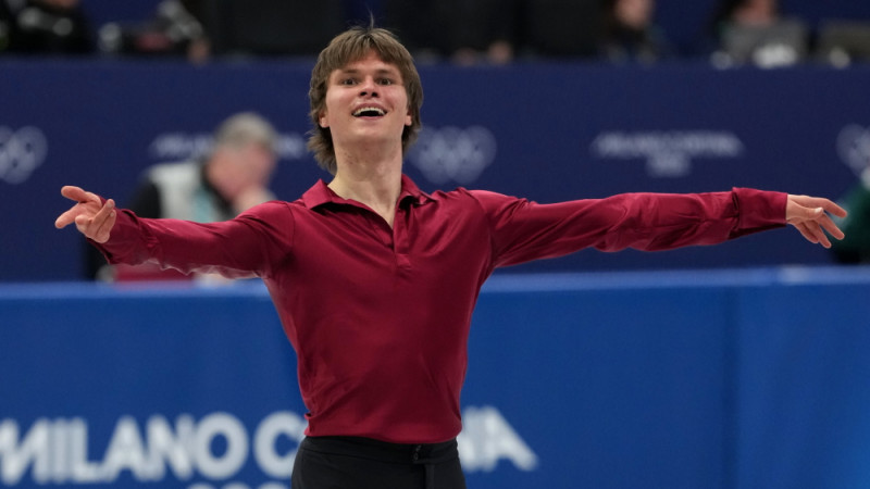 Vasiļjevam izvēles programma, biatlonā sprints, skeletonisti saimniekos renē