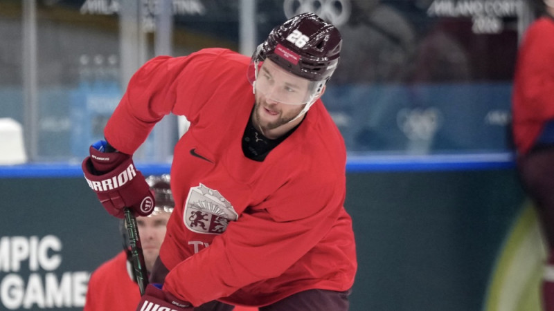 Balinskis nosauc vienīgo Latvijas hokejistu, kuram būtu pa spēkam nokaitināt Tkačaku