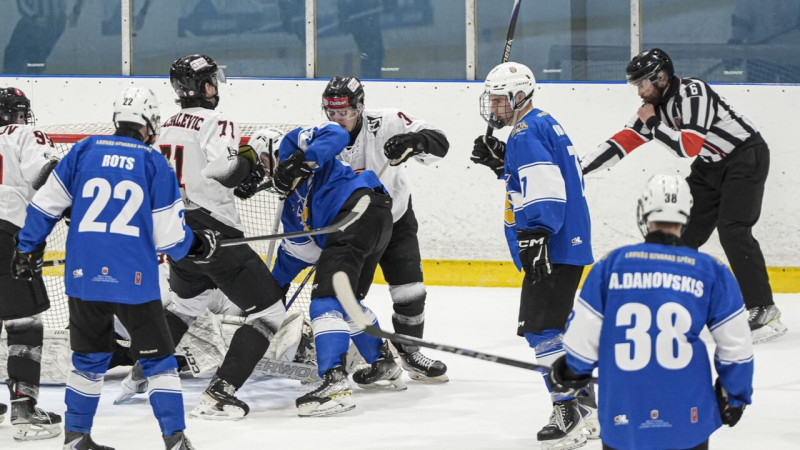 Jaunie rīdzinieki ar piekto piegājienu noturas priekšā pret "Capitals"