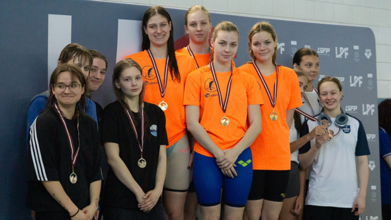Latvijas U20 čempionātā peldēšanā laboti trīs sacensību rekordi