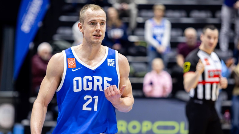 "Ogre" ielaiž agru deficītu, no bedres neizkārpās un nonāk kraujas malā