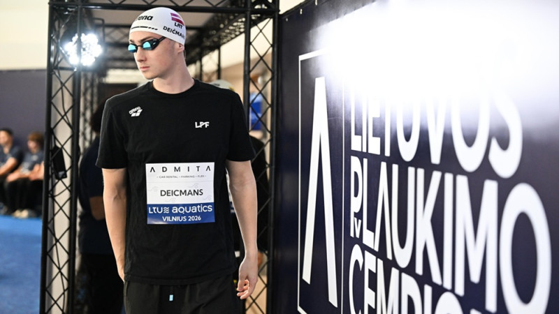Deičmans labojis Latvijas rekordu 200m peldējumā uz muguras