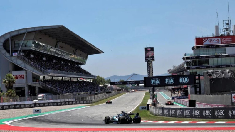 Pēdējā F1 treniņā Rasels pārspēj "McLaren" un "Ferrari" pilotus