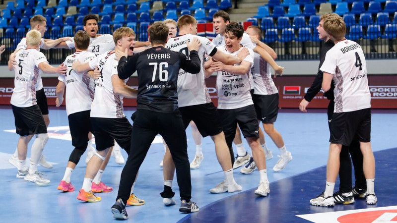 V. Kalniņš un M. Lilienfelds plosās, Latvijas U20 handbolisti EČ sarūpē sensāciju