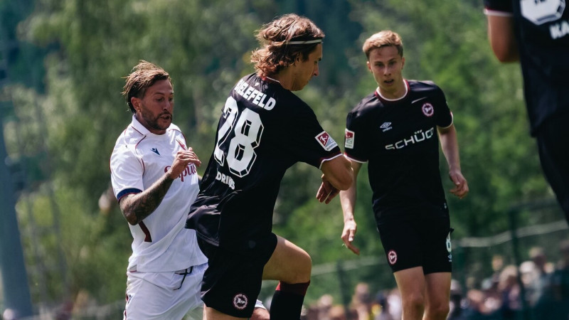 Gutkovskis iesit trešajā spēlē pēc kārtas, Uldriķa komandai 4:0 pār Boloņu