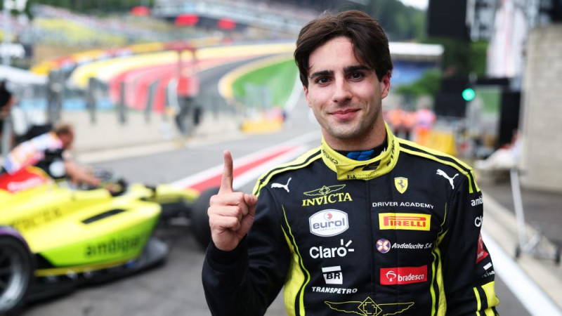 Divas F1 komandas interesējas par jauno brazīliešu talantu