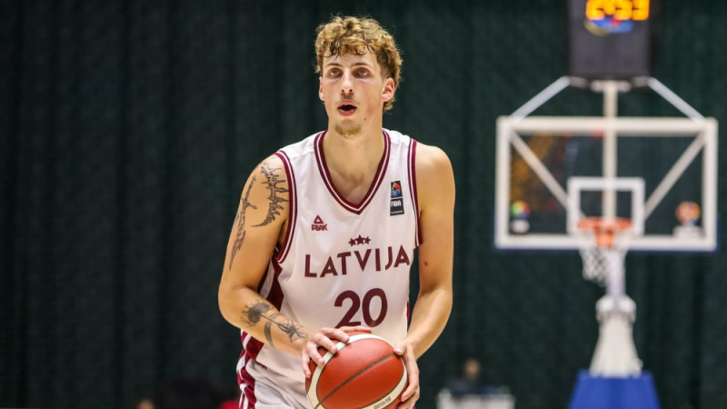 Portugālē trenēs ne tikai Bagatskis, bet spēlēs arī latviešu basketbolists