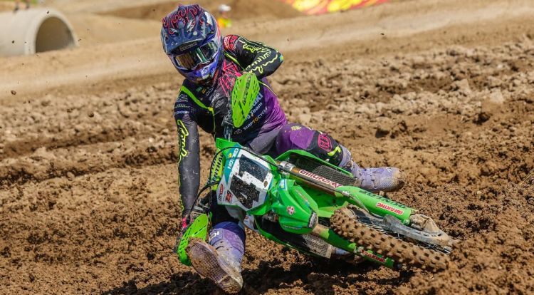 Jonasam divi labi braucieni un labāko piecinieks Turcijas MXGP posmā